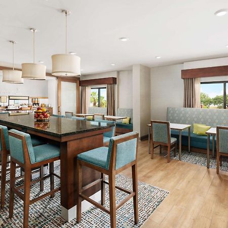 Hampton Inn Houston Hobby Airport Екстериор снимка